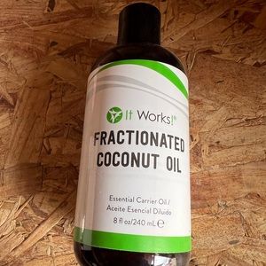 It Works! Fractionated Coconut Oil New Sealed Skincare Carrier Essential Oil New